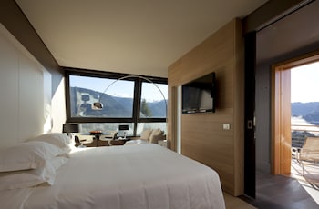 Junior Suite, Balcony (Emotional SPA)