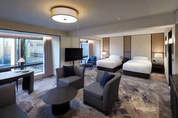 Junior Suite, 2 Twin Beds, Club Lounge Access