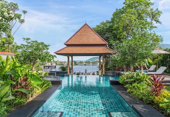 Spa Pool Villa