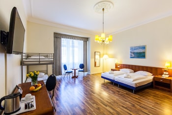 Standard Quadruple Room