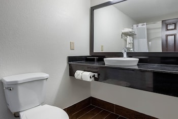 Standard Room, 2 Queen Beds, Non Smoking