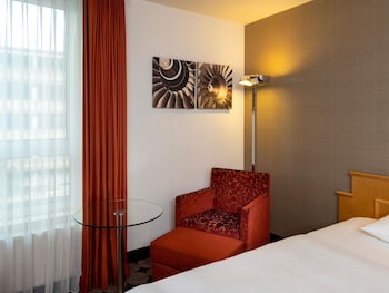 Classic Room, 1 King Bed