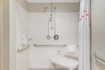 Deluxe Room, 1 King Bed, Accessible (Roll-In Shower, Smoke Free)