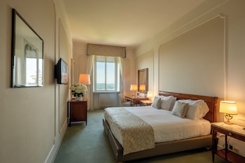 Standard Double Room, Lake View