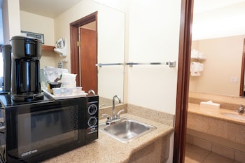 Room, 1 Queen Bed, Accessible, Non Smoking (Mobility Accessible)
