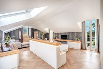 Panoramic Suite