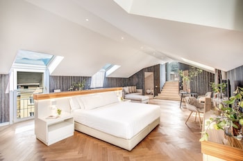 Panoramic Suite