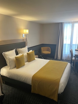 Club Room