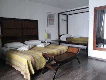 Family Room, Multiple Beds, Non Smoking