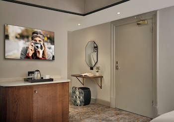 Classic Twin Room