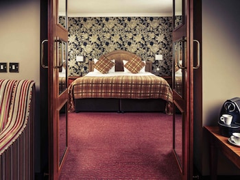 Superior Suite, 1 Double Bed, Lake View, Lakeside