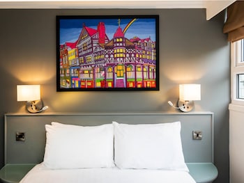 Double Room, 1 Double Bed (Compact)