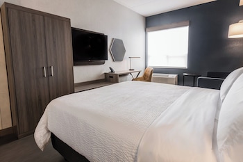 Standard Room, 1 Queen Bed with Sofa bed, Corner