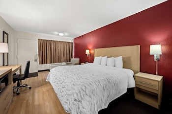 Superior Room, 1 King Bed (Smoke Free)
