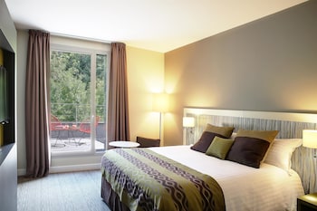 Superior Room, 1 King Bed, Non Smoking, Terrace (Larger Room)