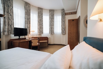 Oriel Single Room