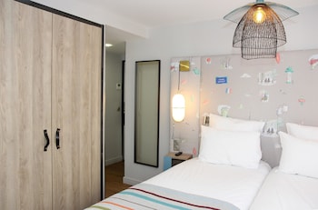 Classic Room, 2 Twin Beds, Non Smoking