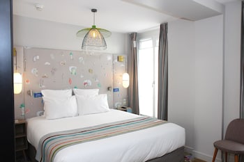 Superior Room, 1 King Bed, Non Smoking