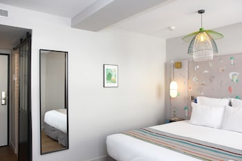 Superior Room, 1 King Bed, Non Smoking