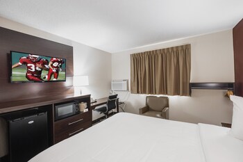Deluxe Room, 1 Queen Bed, Accessible, Non Smoking