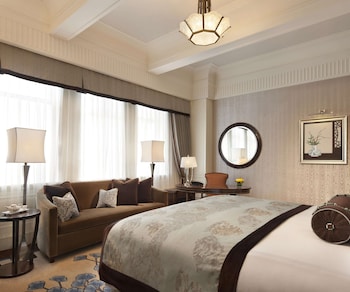 Fairmont Gold, 2 Twin Beds, Non Smoking, Executive Level