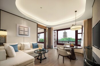 Pagoda Suite