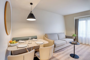 Apartment (4 pax)