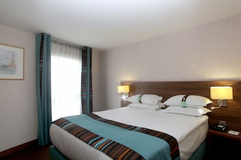 Suite, Multiple Beds
