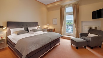 Superior Room, 1 Double Bed, Balcony, River View