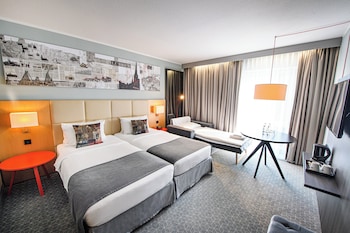 Standard Room, 2 Twin Beds (with Extra Bed)