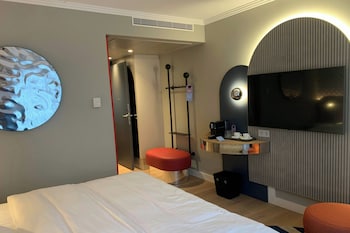 Souvenir, Guest Room, 2 Twin