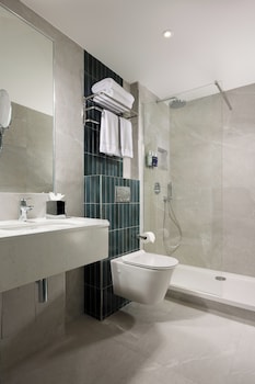 Phoenix Double Room