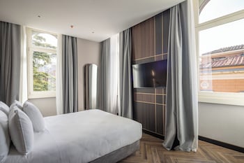Premium Double Room, Courtyard View