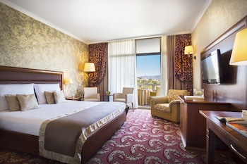 Standard Double or Twin Room, Balcony, Park View
