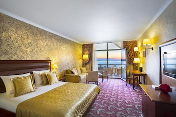 Comfort Double Room, 1 King Bed with Sofa bed, Balcony, Sea View