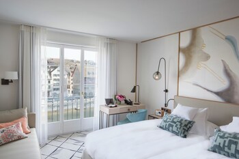 Room, 1 Queen Bed (Riverside)