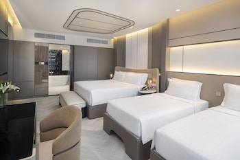 One Bedroom Family Suite
