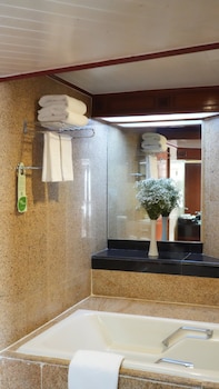 Junior Suite, 2 Queen Beds