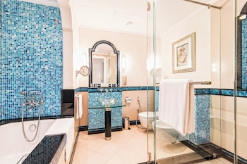 Tower Oceanfront Twin Room | Offers 50% Spa, 30% Laundry, 25% F&B Off | For stays until 31 July 2026