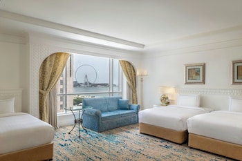 Tower Family Room, Larger Guest room, 2 Twin, Partial sea view