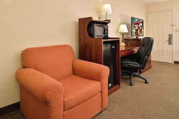 Deluxe Room, 2 Queen Beds, Non Smoking