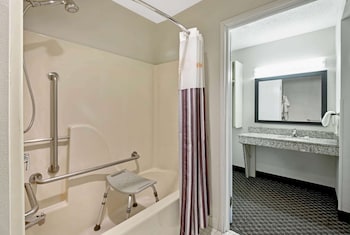 Room, 1 Double Bed, Accessible, Non Smoking (Mobility,Hearing, Tub w/Grab Bars)