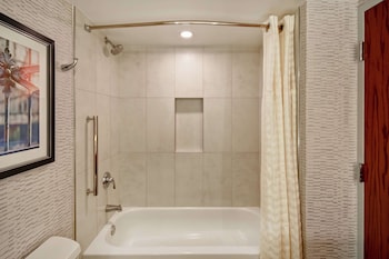 Suite, 2 Queen Beds, Corner, Non Smoking