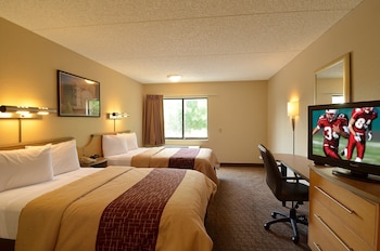 Standard Room, 2 Double Beds (Smoke Free)
