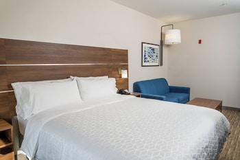 Standard Room, 1 King Bed with Sofa bed (Top Floor)