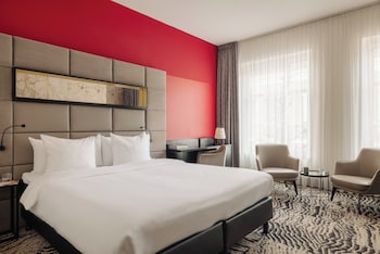 Superior Room, 1 King Bed