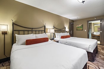 Standard Room, 2 Queen Beds, Mobility Accessible