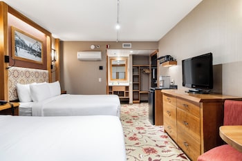Standard Room Two Queens