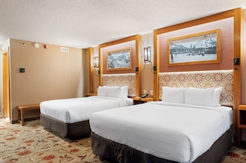 Superior Room, 2 Queen Beds, Balcony