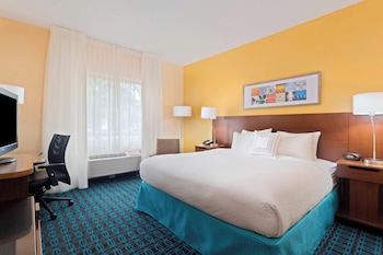 Room, 1 King Bed, Accessible Bathtub